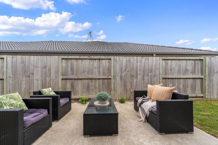 Photo of property in 50 Harding Drive, Papamoa Beach, Papamoa, 3118