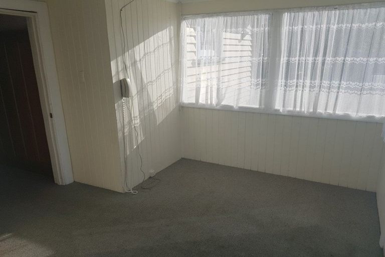 Photo of property in 32 Waimairi Road, Upper Riccarton, Christchurch, 8041