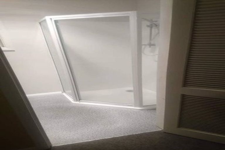 Photo of property in 11 East Street, Terrace End, Palmerston North, 4410