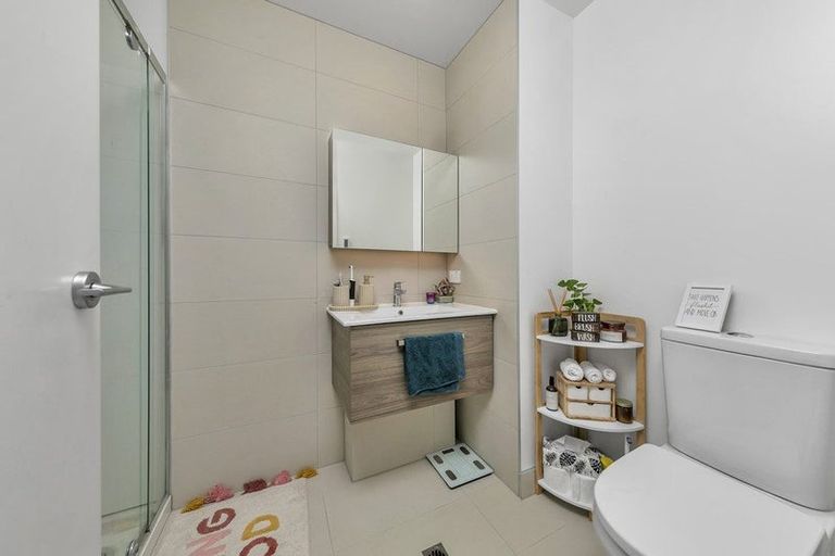 Photo of property in 902/8 Waikumete Road, Glen Eden, Auckland, 0602