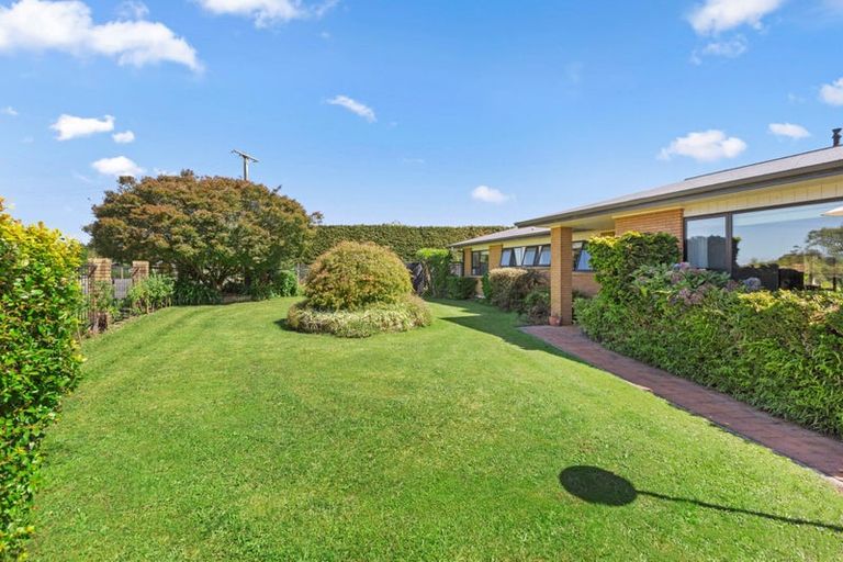Photo of property in 243 Woodside Road, Matangi, Hamilton, 3284