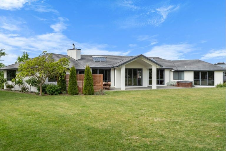 Photo of property in 39 Kimberley Road, Darfield, 7510