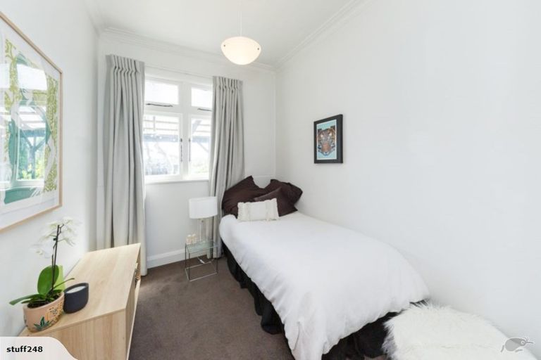 Photo of property in 8 Stewart Crescent, Hokowhitu, Palmerston North, 4410