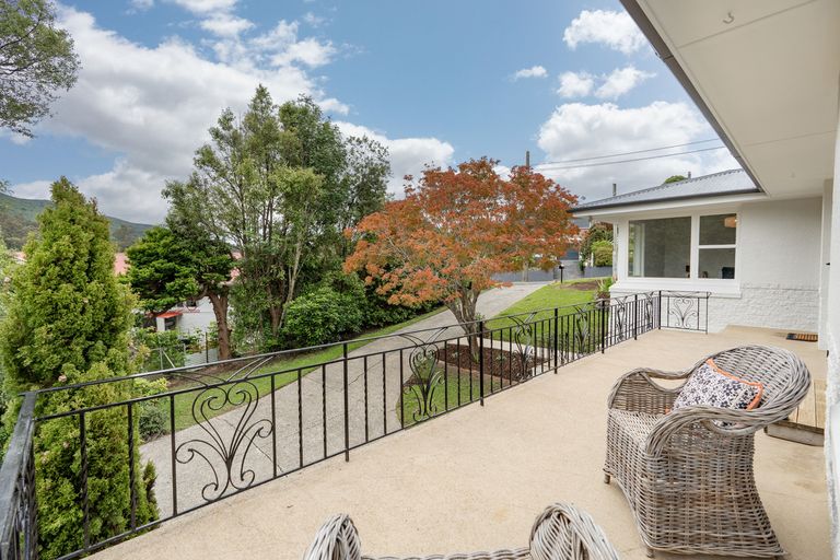 Photo of property in 3 Jason Street, Helensburgh, Dunedin, 9010