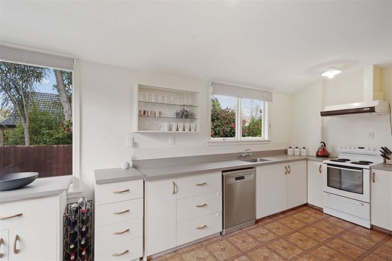 Photo of property in 22 Cullahill Street, Harewood, Christchurch, 8051