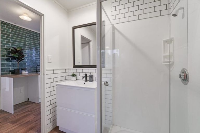 Photo of property in 3 Matipo Street, Levin, 5510