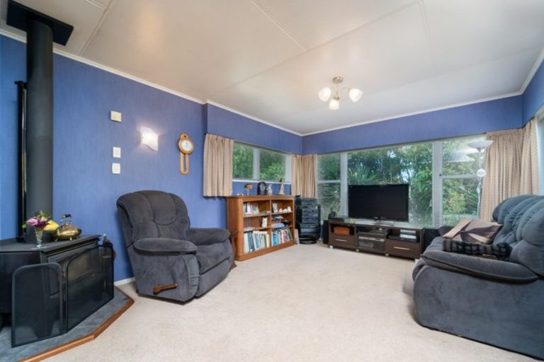 Photo of property in 25 William Benton Street, Featherston, 5710