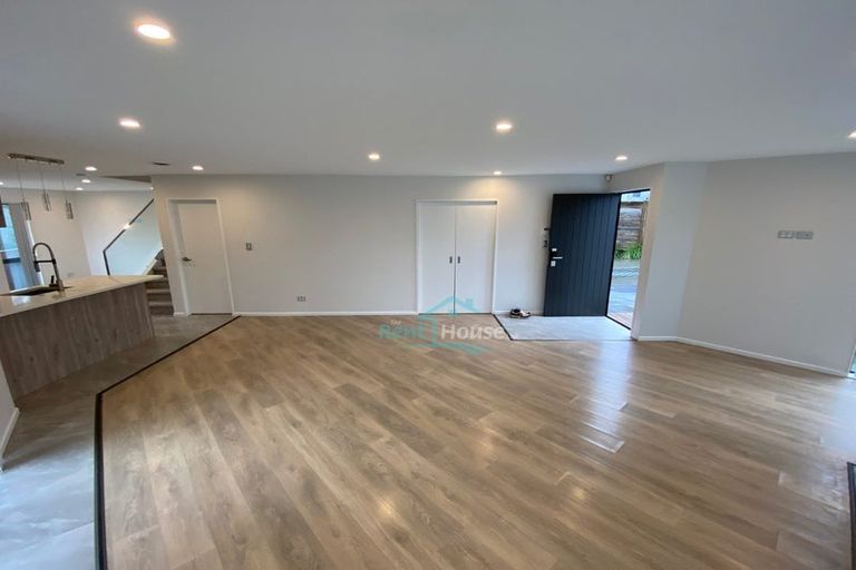 Photo of property in 9a Pah Road, Papatoetoe, Auckland, 2025