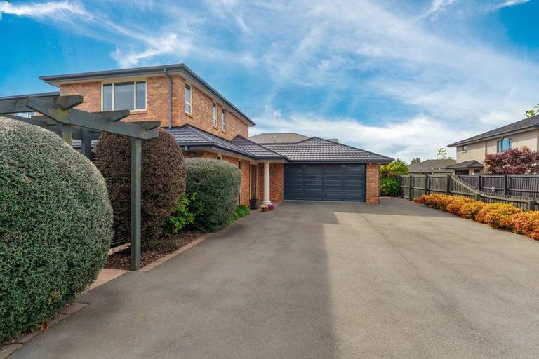 Photo of property in 9 Saint Clair Close, Harewood, Christchurch, 8051