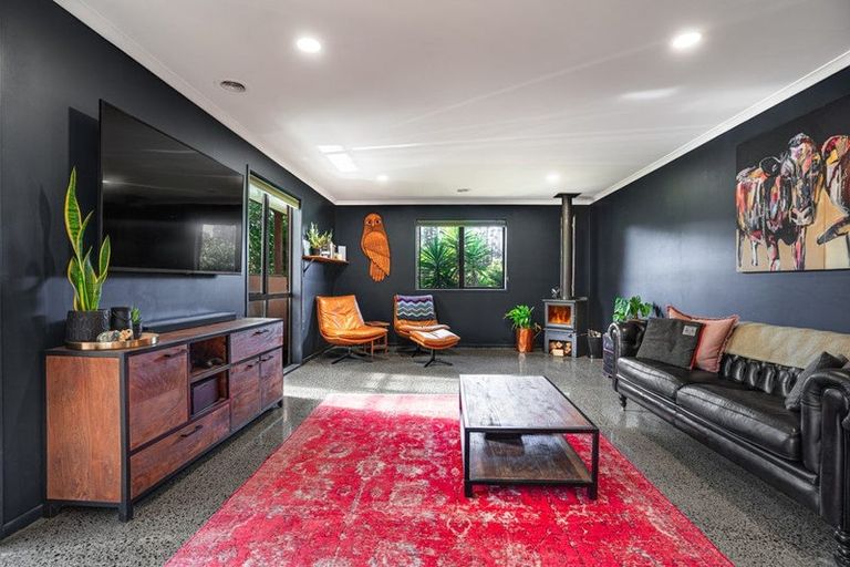 Photo of property in 75a Mick Dillon Road, Tahekeroa, Kaukapakapa, 0873