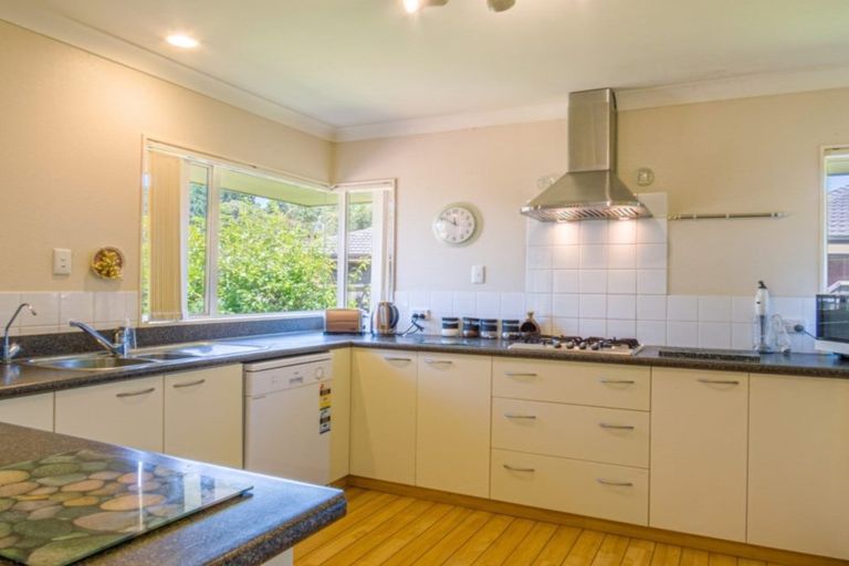 Photo of property in 50 Harbour Road, Ohope, 3121