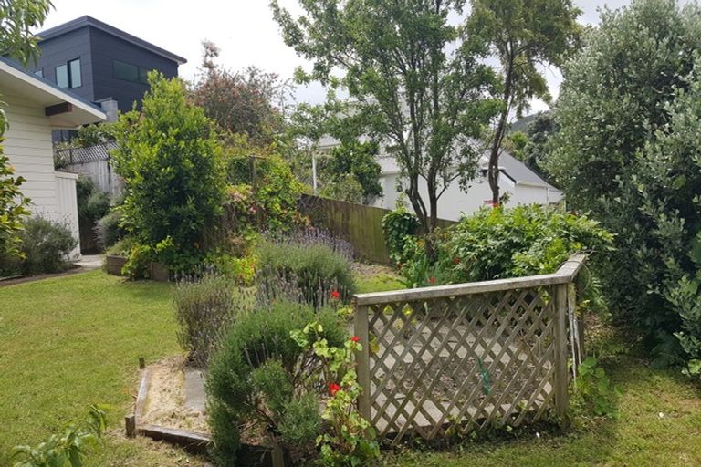 Photo of property in 1 Nikau Street, Eastbourne, Lower Hutt, 5013