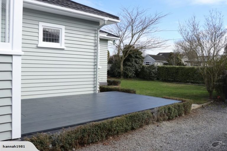 Photo of property in 172 Weston Road, St Albans, Christchurch, 8052