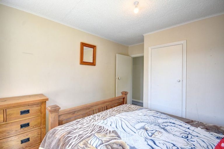 Photo of property in 17 Rennie Street, Green Island, Dunedin, 9018