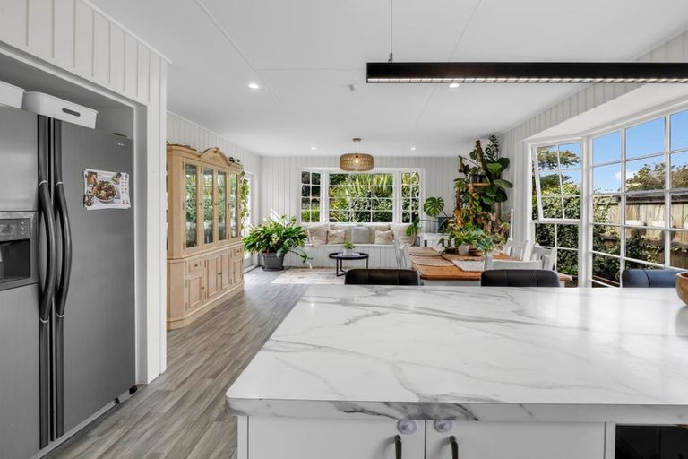 Photo of property in 40 Clifton Terrace, Fitzherbert, Palmerston North, 4410