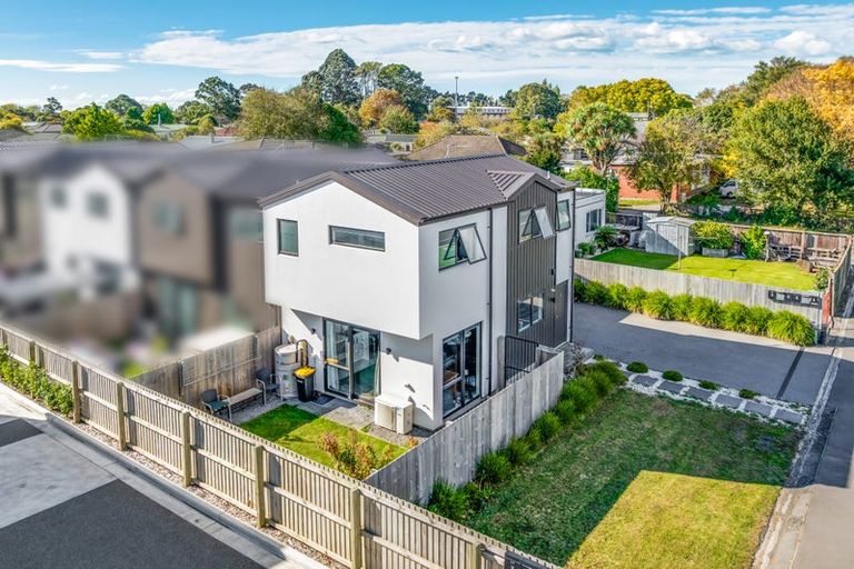 Photo of property in 1/464 Main South Road, Hornby, Christchurch, 8042