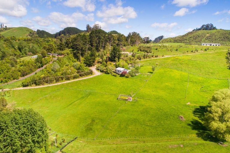 Photo of property in 941 Finnis Road, Pohangina, Ashhurst, 4884