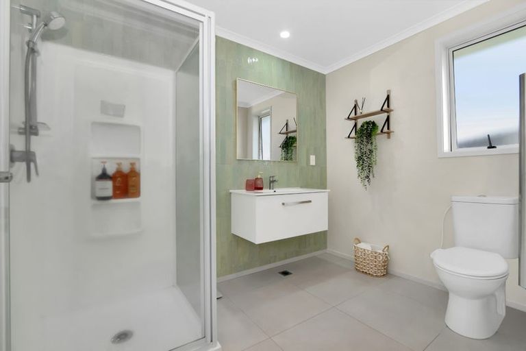 Photo of property in 12 Dunkeld Drive, Papamoa, 3118