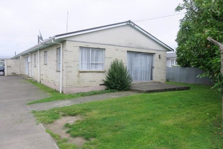 Photo of property in 402 Hapia Street, Camberley, Hastings, 4120