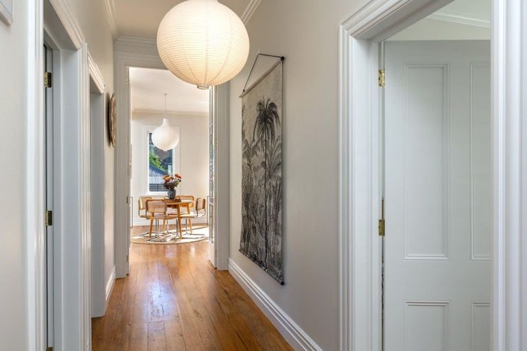 Photo of property in 95b Waikawa Road, Picton, 7220