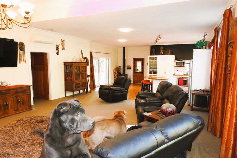 Photo of property in 850 Milson Line, Newbury, Feilding, 4775