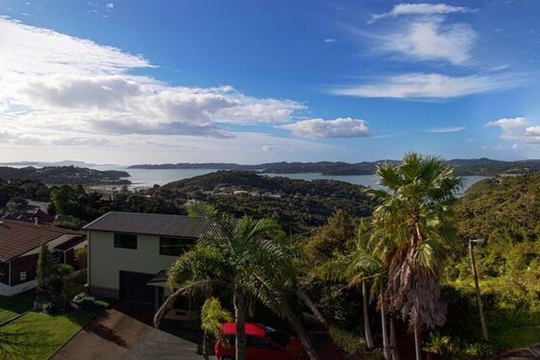 Photo of property in 62 Te Haumi Drive, Paihia, 0200