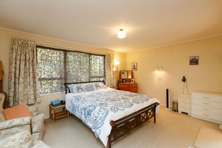 Photo of property in 5 Hill Court, Awapuni, Palmerston North, 4412