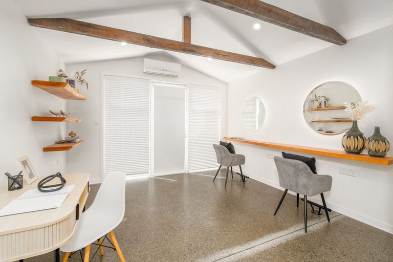 Photo of property in 201 Cashmere Road, Hoon Hay, Christchurch, 8025