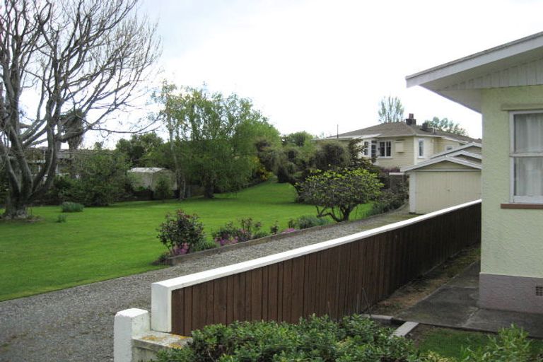 Photo of property in 42 Golf Road, Tahunanui, Nelson, 7011