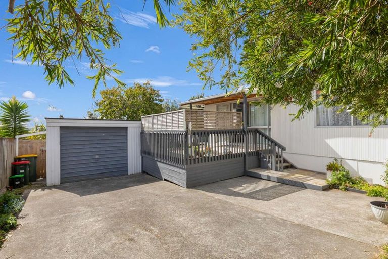 Photo of property in 3/54 Lynwood Road, New Lynn, Auckland, 0600