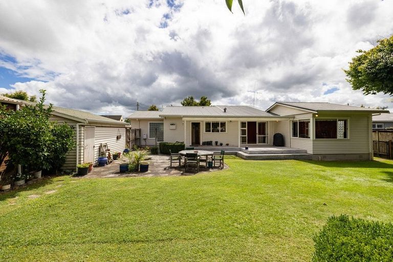 Photo of property in 58 Chaucer Street, Leamington, Cambridge, 3432