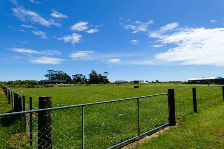 Photo of property in 271 Utopia Road, Westport, 7892