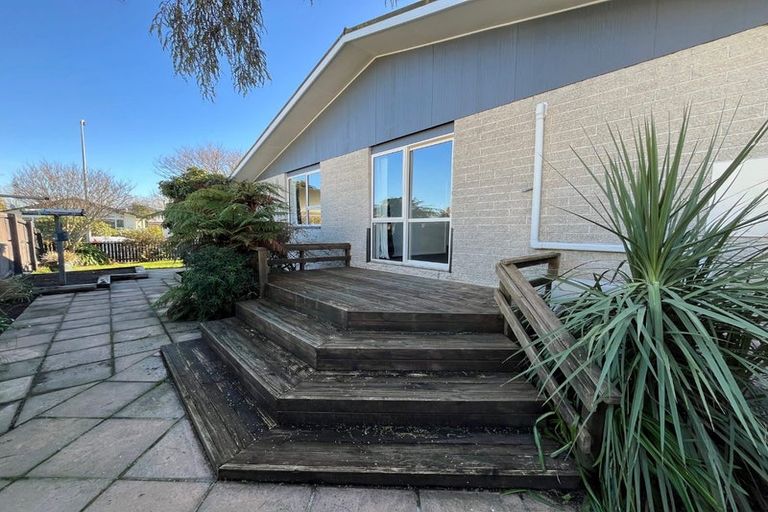 Photo of property in 2/60 Cheyenne Street, Sockburn, Christchurch, 8042