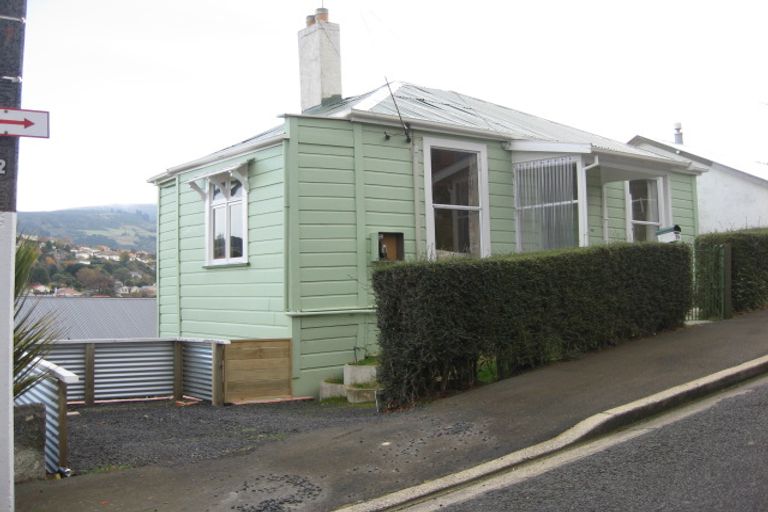 Photo of property in 75 Walton Street, Kaikorai, Dunedin, 9010