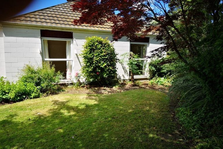 Photo of property in 3 Newbridge Place, Ilam, Christchurch, 8041