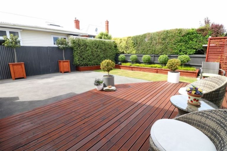 Photo of property in 45 Avenue Road, West End, Timaru, 7910