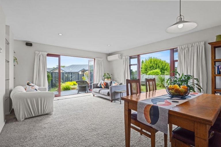 Photo of property in 11 Cordyline Place, Waimairi Beach, Christchurch, 8083