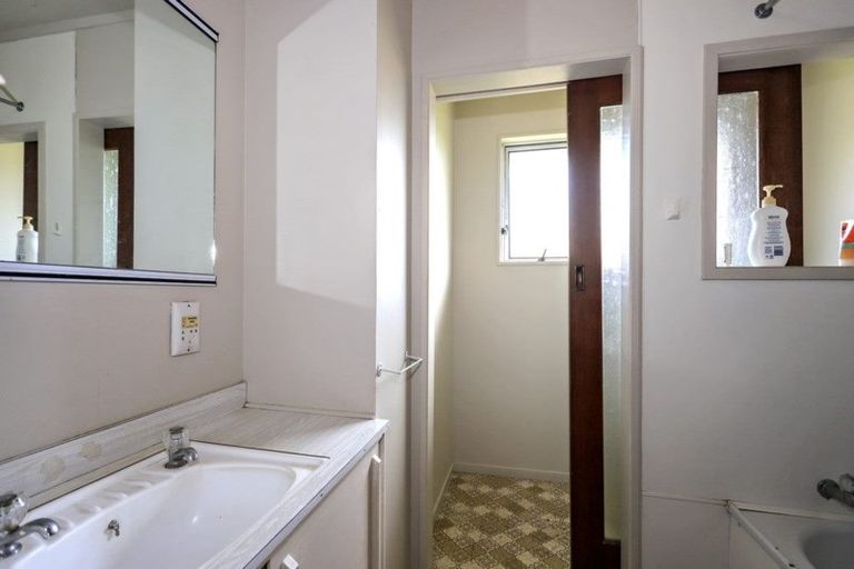 Photo of property in 110a Hinewa Road, Otumoetai, Tauranga, 3110