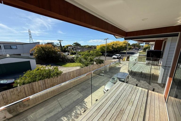Photo of property in 20a Laureston Avenue, Papatoetoe, Auckland, 2025