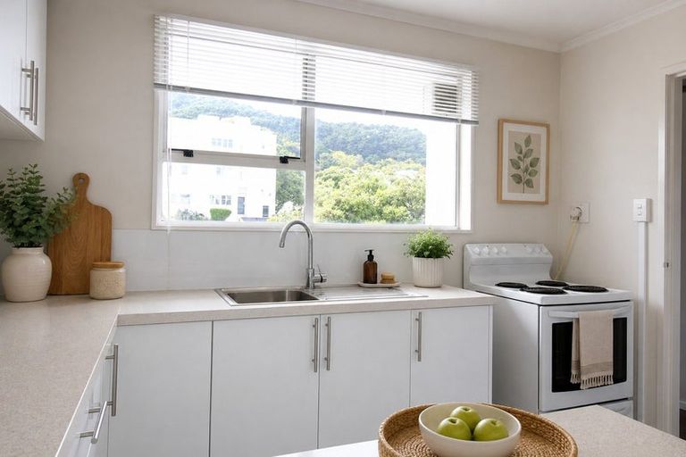 Photo of property in 5 Hawker Street, Mount Victoria, Wellington, 6011