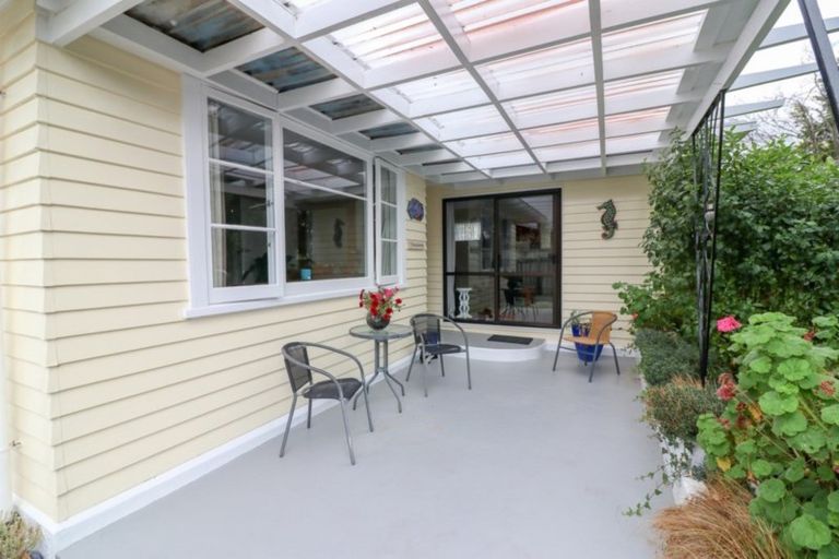 Photo of property in 3 Mathew Street, Dannevirke, 4930