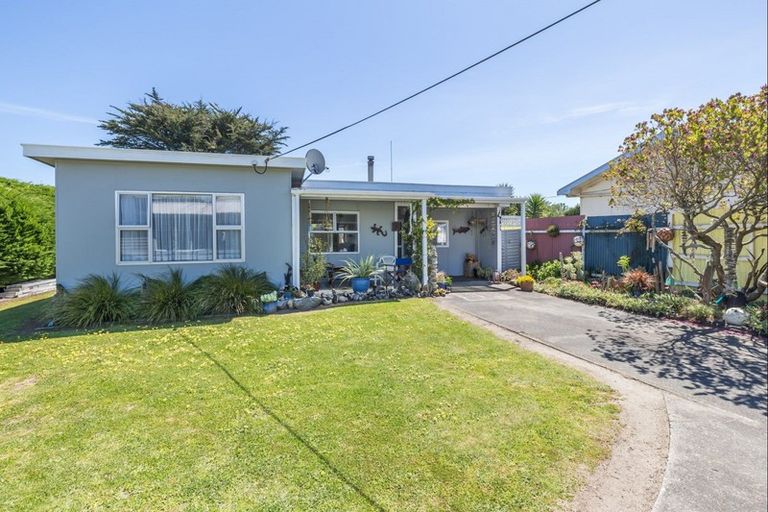 Photo of property in 26 Muapoko Street, Himatangi Beach, Foxton, 4891