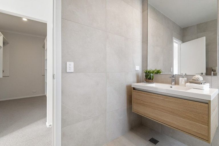 Photo of property in 75 Harewood Street, Whenuapai, Auckland, 0618