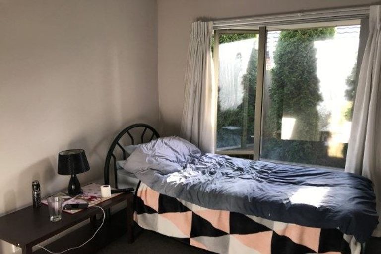 Photo of property in 4 Cyclamen Place, Aidanfield, Christchurch, 8025