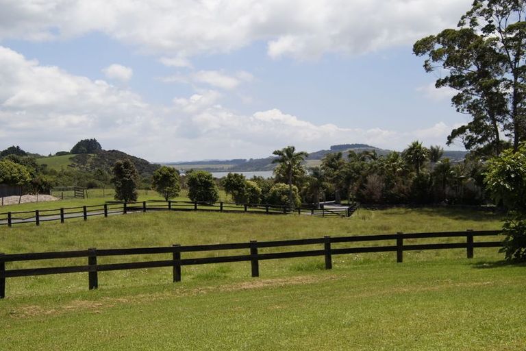Photo of property in 92a Edmonds Road, Kerikeri, 0293
