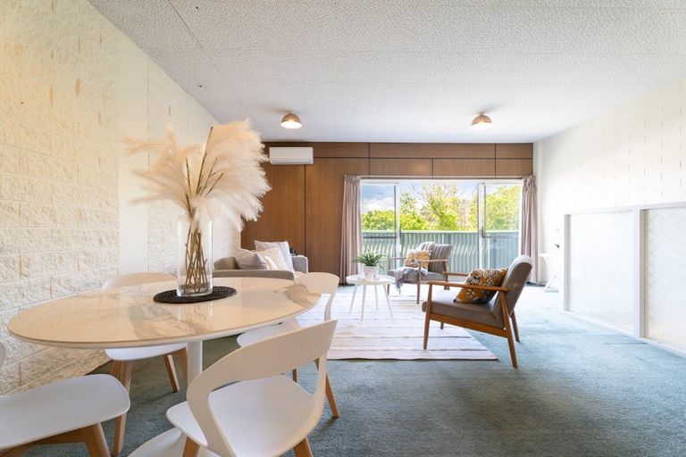 Photo of property in 2/29 Truscott Avenue, Johnsonville, Wellington, 6037