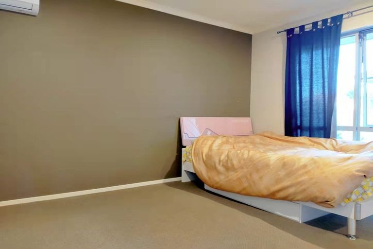 Photo of property in 7 Franshell Crescent, East Tamaki, Auckland, 2013