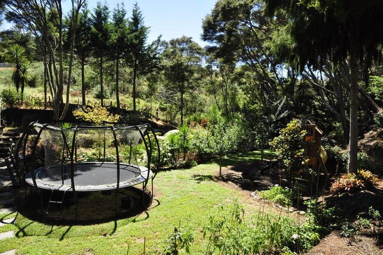 Photo of property in 29a Wicklam Lane, Greenhithe, Auckland, 0632