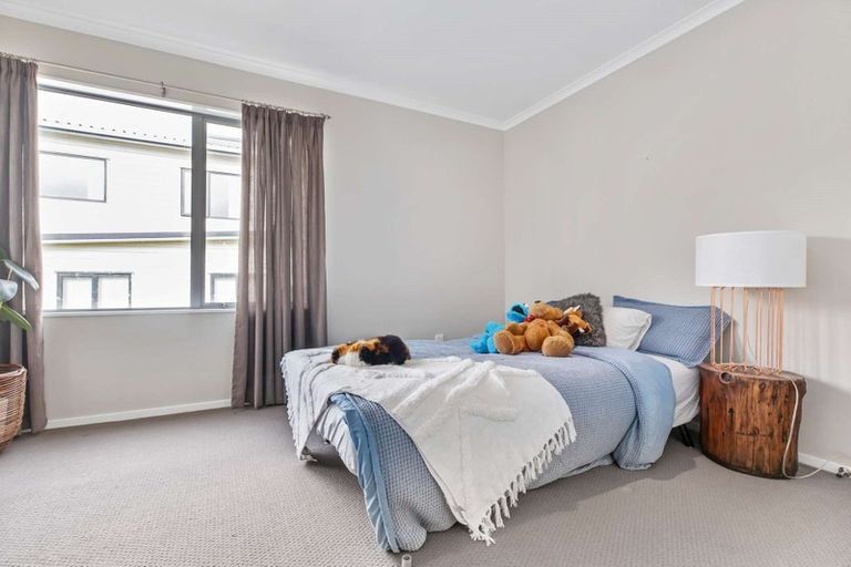 Photo of property in 60 Mili Way South, Ranui, Auckland, 0612