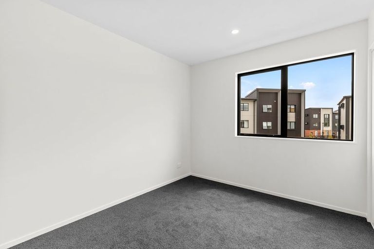 Photo of property in 14 Selo Street, Glen Eden, Auckland, 0602